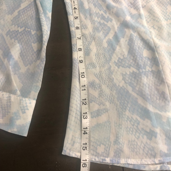 Guess woman sheers long sleeve blouse - Picture 9 of 10